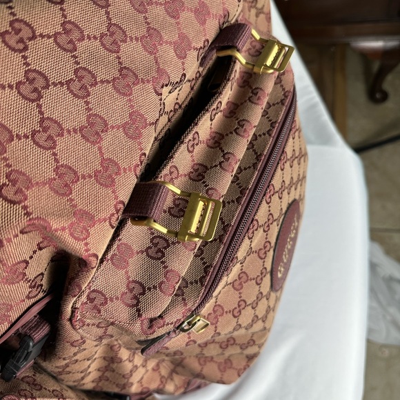 Gucci
GG Canvas Alpina Trekking Backpack - Picture 4 of 8